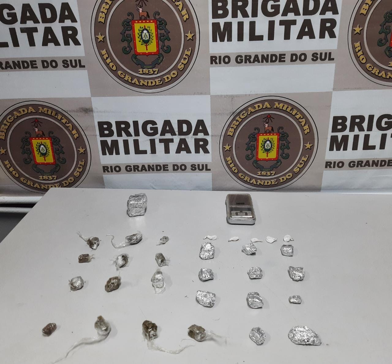 Homem é preso com cocaína e maconha na Vila da Quinta, em Rio Grande