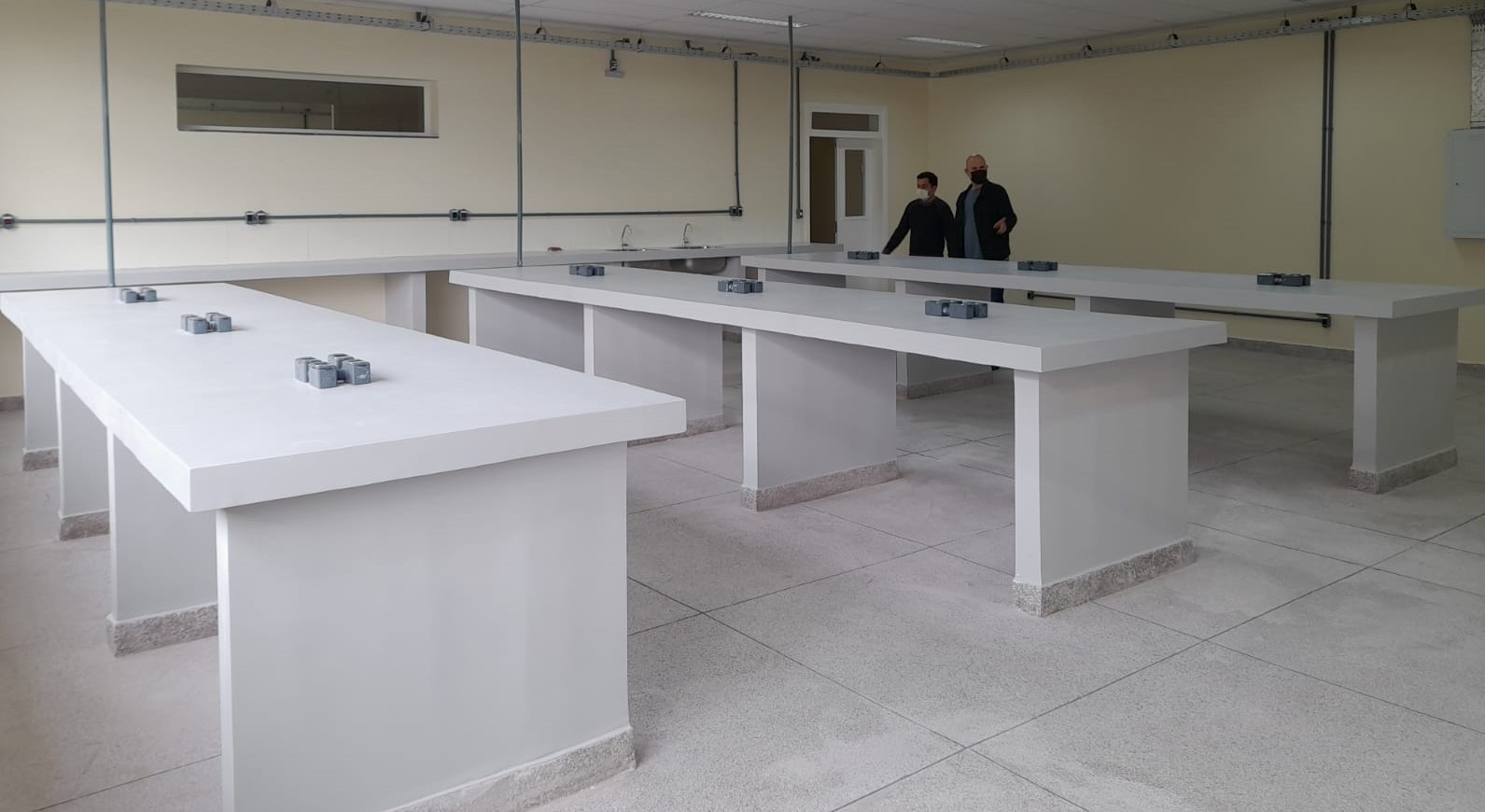 Instituto de Oceanografia da Furg recebe novo prédio com laboratórios de ensino