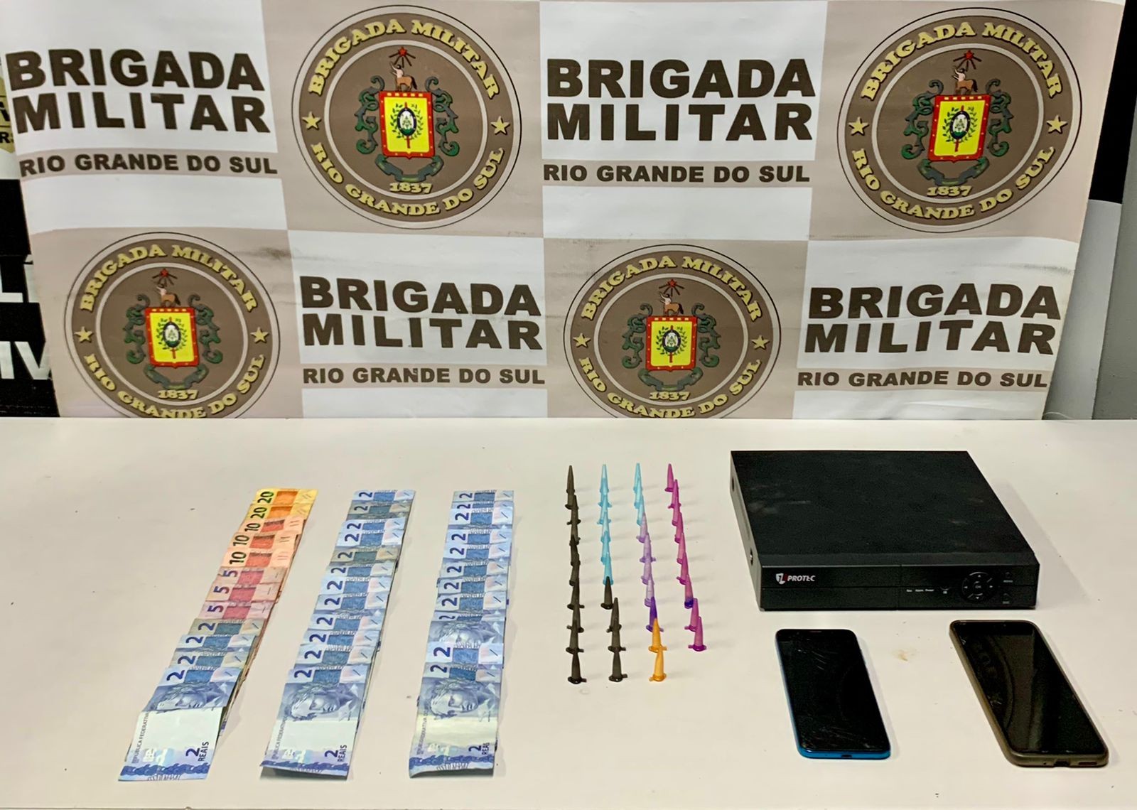 Após denúncia, homem é preso por tráfico no bairro Santa Rosa, em Rio Grande