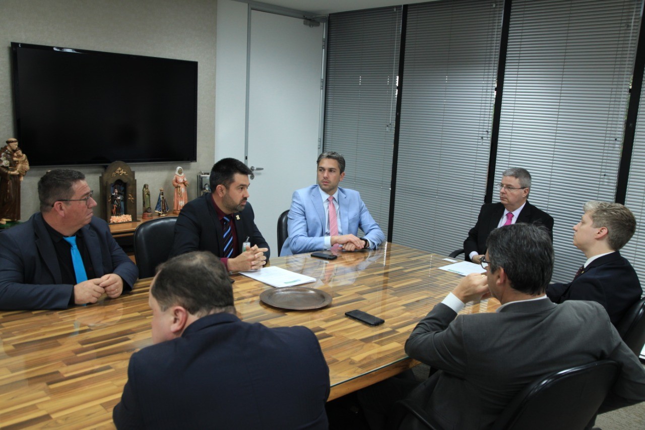 Situação financeira da Santa Casa e tarifa de pedágios são temas de reuniões em Brasília