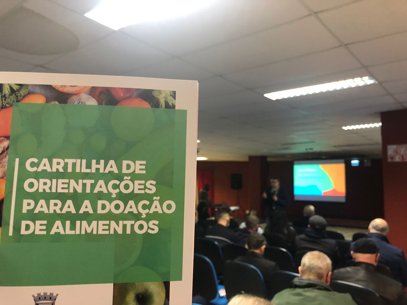 Prefeitura lança cartilha de orientações para a doação de alimentos excedentes a pessoas em vulnerabilidade social