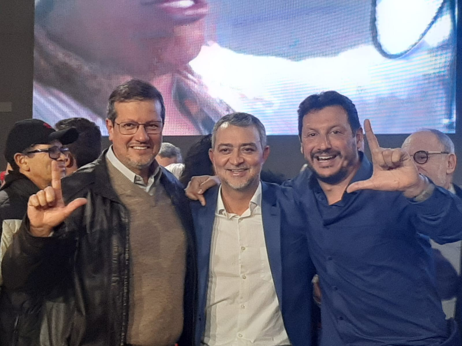 Eleições 2022: PT oficializa a candidatura de Alexandre Lindenmeyer e Halley para deputados 