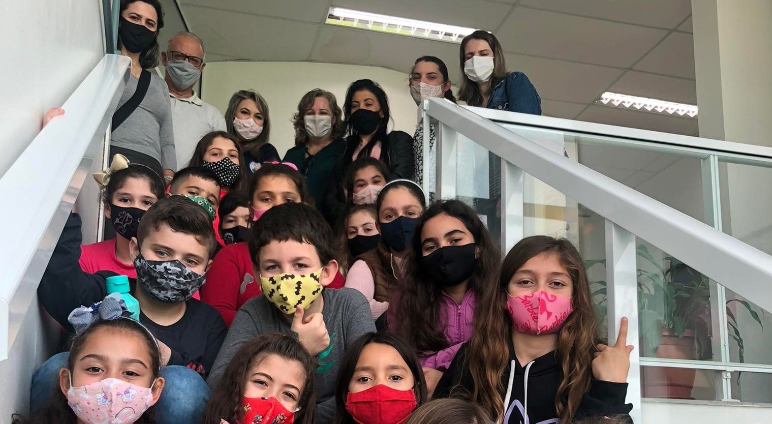 Alunos do ensino fundamental da rede municipal conhecem o campus da Furg-SAP