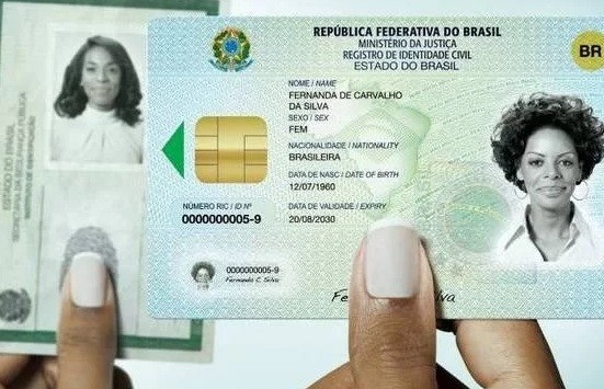 Primeiro dia de emissão da nova carteira de identidade no interior do RS  tem 572 encaminhamentos