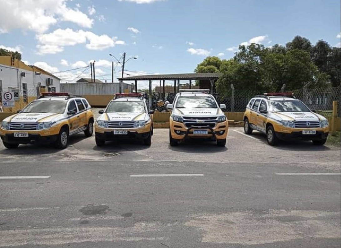 Viatura da PRE envolve-se em acidente enquanto atendia ocorrência na ERS-734