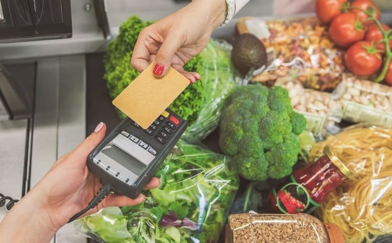 Saiba o que muda com as novas regras para vale-alimentação e vale-refeição