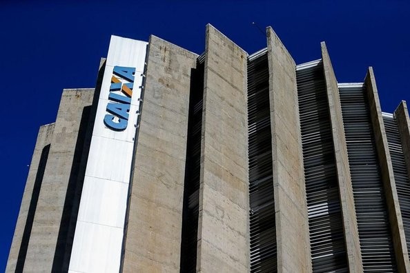 Diretor da Caixa é encontrado morto na sede do banco, em Brasília