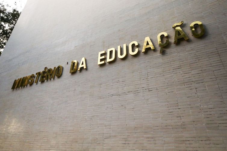 Ministro da Educação anuncia troca na presidência do Inep