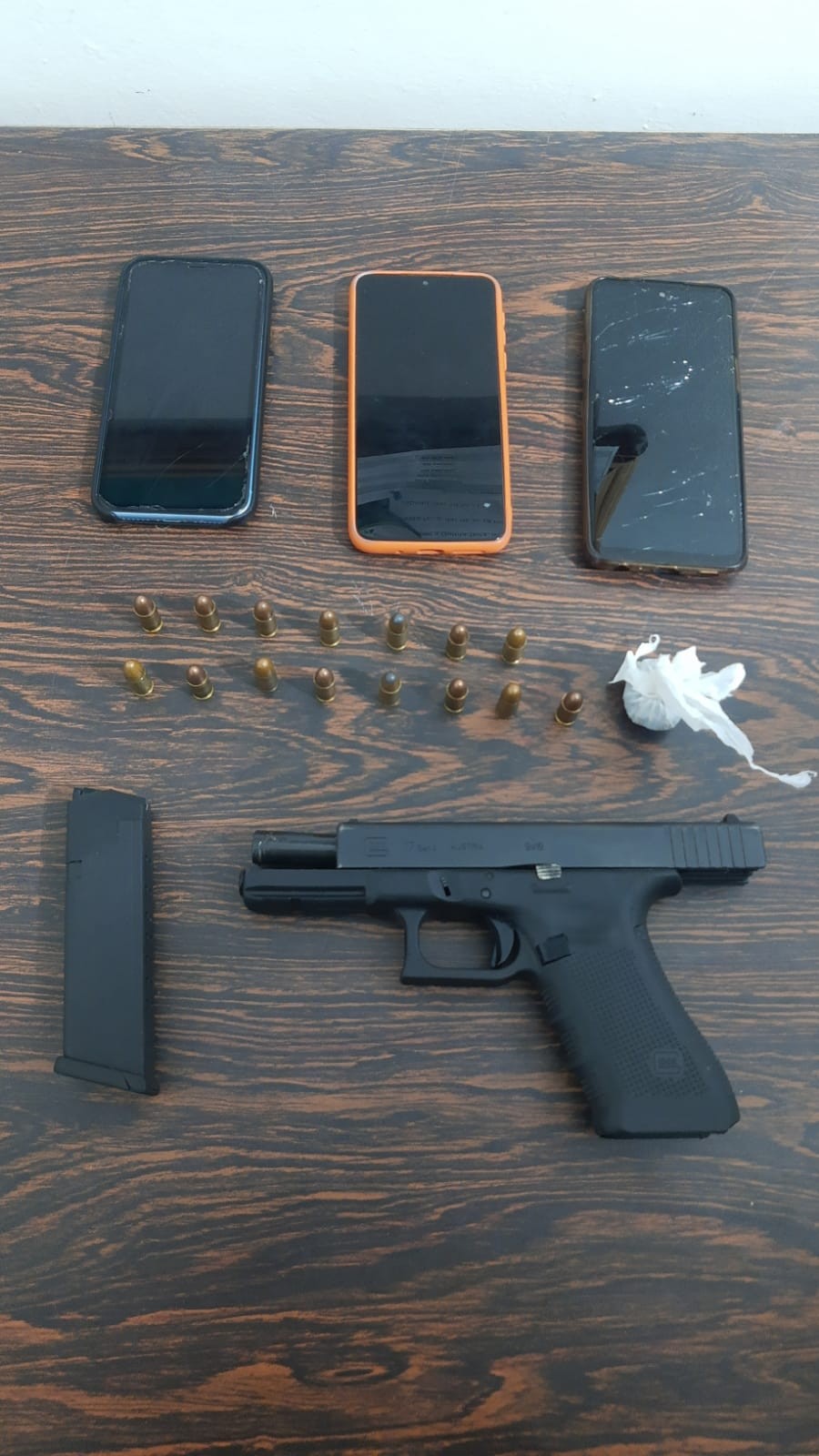 Homem é preso depois dar tiros em via pública e disparar contra policiais militares em São José do Norte