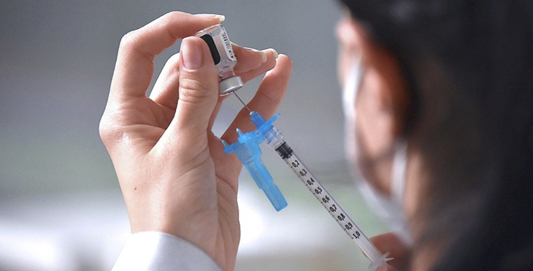Vacinação neste sábado (03) oferece doses contra Covid, Poliomelite e H1N1