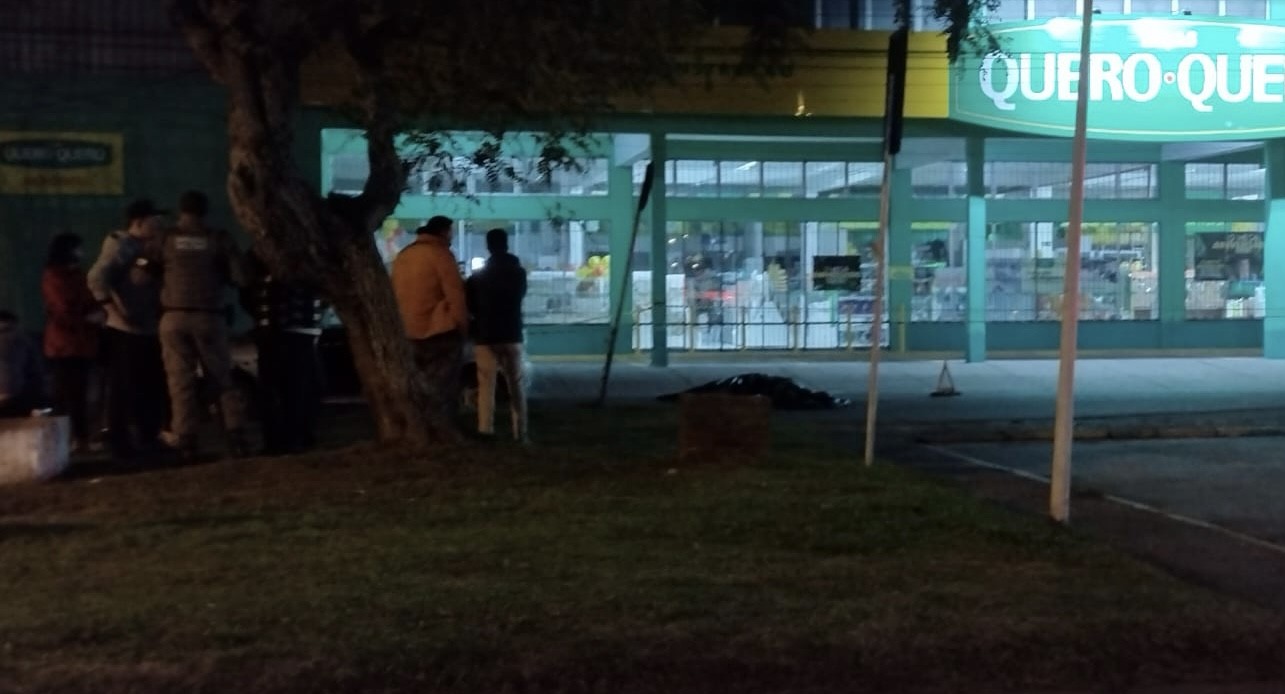 Homem morre após ser atropelado na Av. Buarque de Macedo, em Rio Grande