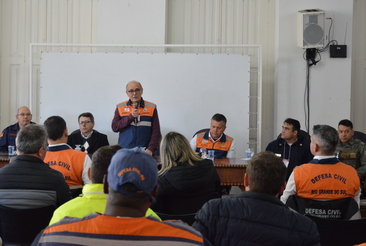 Seminário da Defesa Civil encerra neste domingo (21) com simulado de desastres naturais no Praça Shopping 