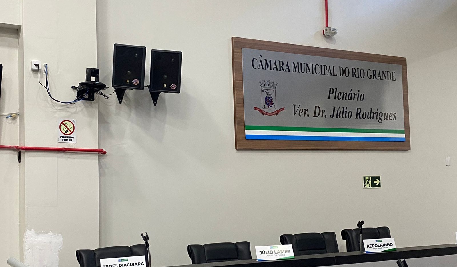Mesmo sem transmissão, TV Câmara inaugura novos equipamentos