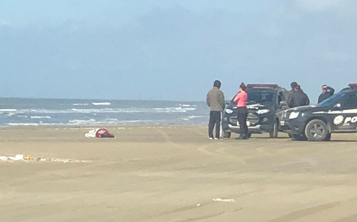 Jovem executado na beira da Praia do Cassino tinha apenas 14 anos