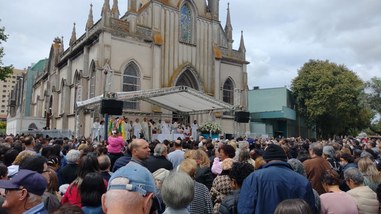 Milhares de fiéis se reúnem na 48ª Romaria de Nossa Senhora de Fátima em Rio Grande