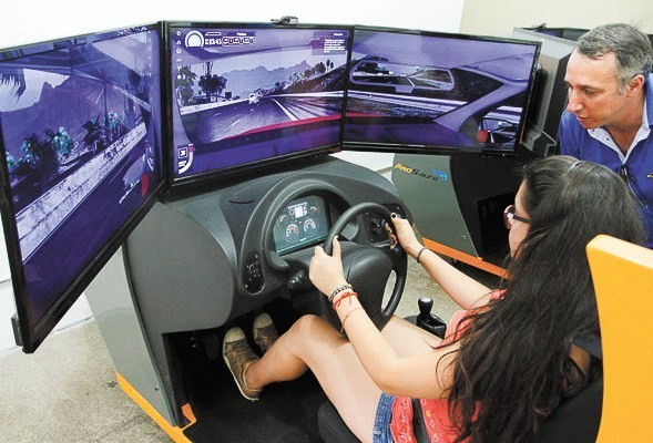 Justiça volta atrás e torna facultativo o uso de simuladores para carteira de motorista no RS	