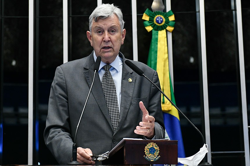 Senador Luiz Carlos Heinze (PP) promove reunião em Rio Grande para tratar sobre infraestrutura da Região Sul