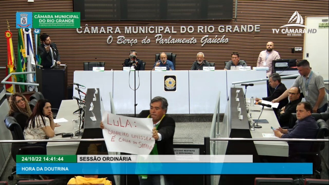 Vídeo: veja o momento em que Coronel Augusto Cesar dá voz de prisão a Diogo Garcia na Câmara de Vereadores