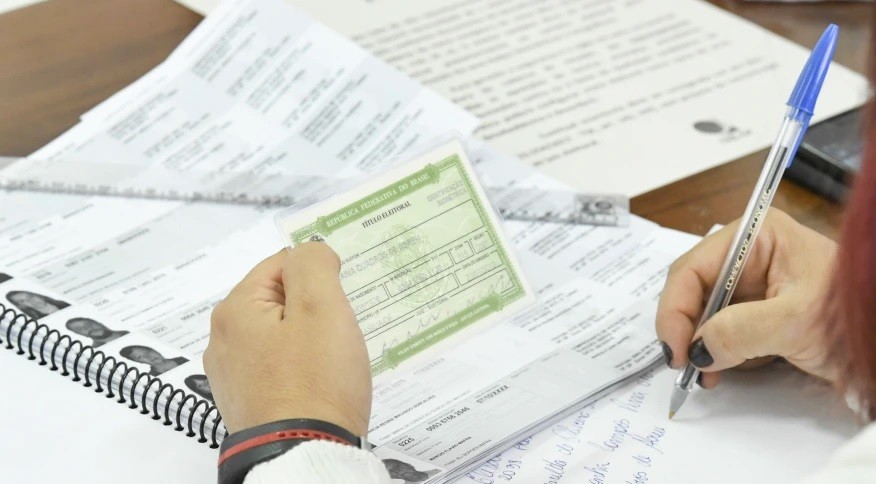 Eleitor que não votou no segundo turno tem até 9 de janeiro para justificar 