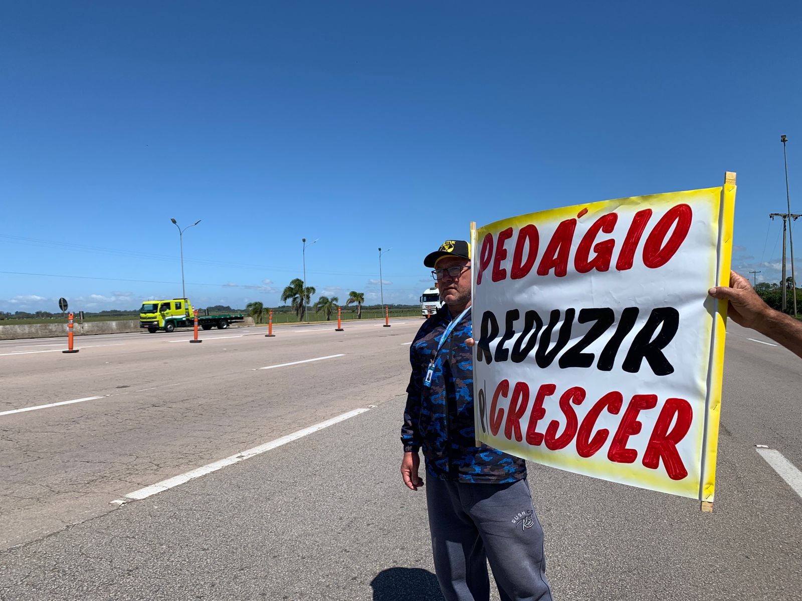 Fotos: mobilização política tenta reverter o aumento da tarifa dos pedágios