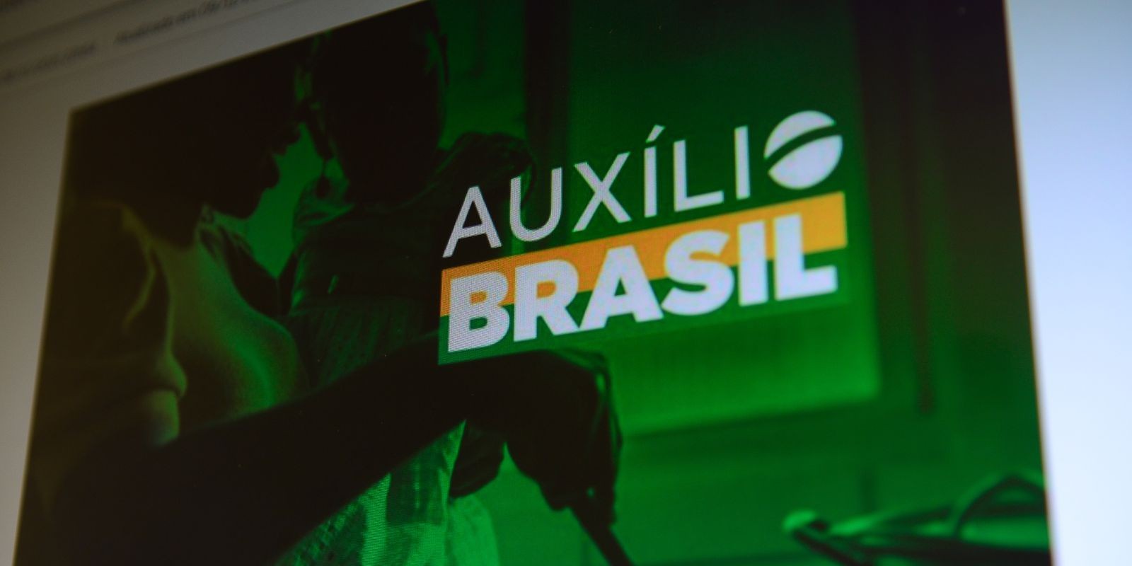 Governo libera parcela de outubro do Auxílio Brasil aos beneficiários que possuem o 4 como número final do NIS