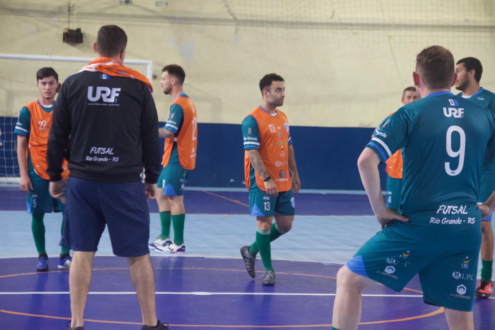 URF faz último treino e encerra preparação para semifinal da Série Bronze 
