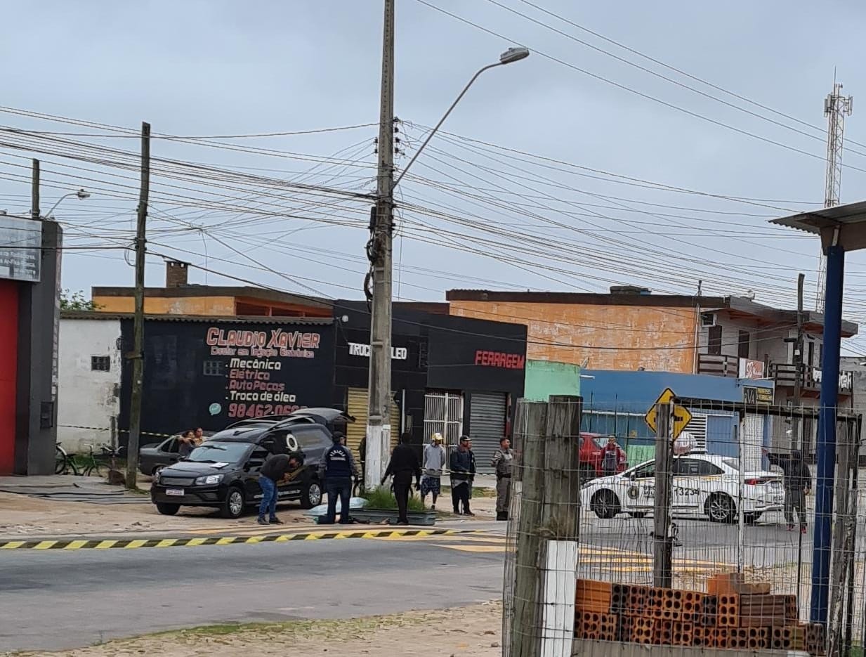 90 mortes violentas: homem é assassinado a tiros na estrada Roberto Socoowski