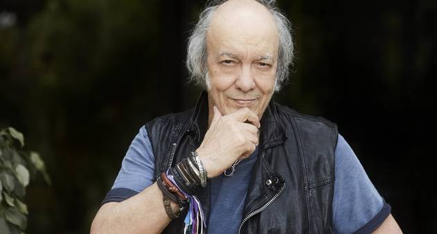 Morre o cantor Erasmo Carlos aos 81 anos 