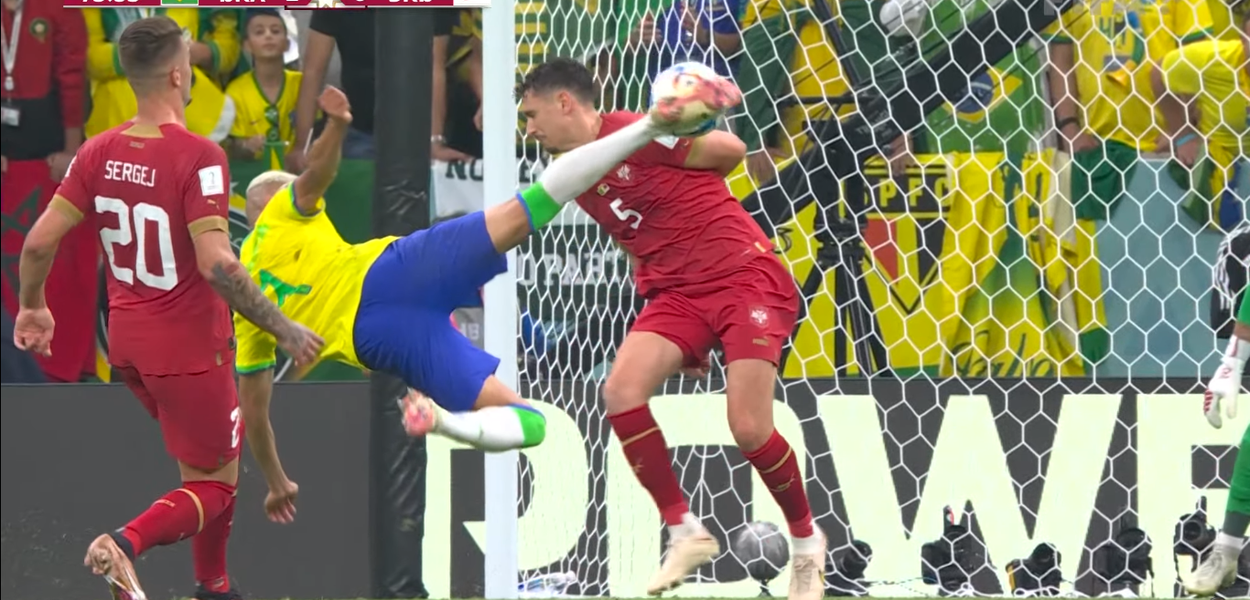 Brasil vence Sérvia por 2 a 0 na estreia da Copa do Mundo  2022