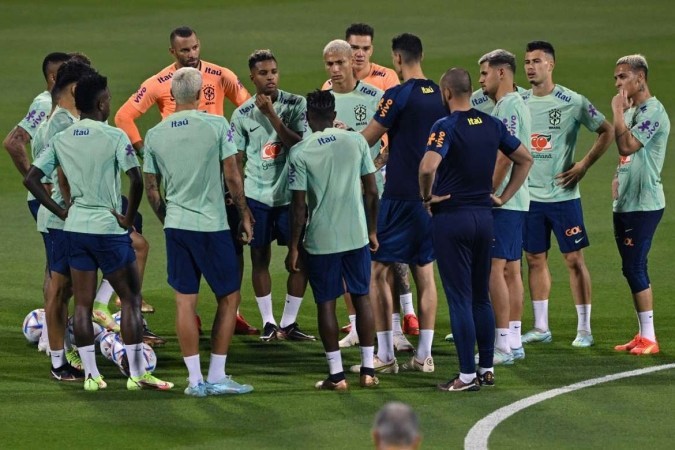 Quem serão os substitutos de Neymar e Danilo em jogo contra Suíça? 