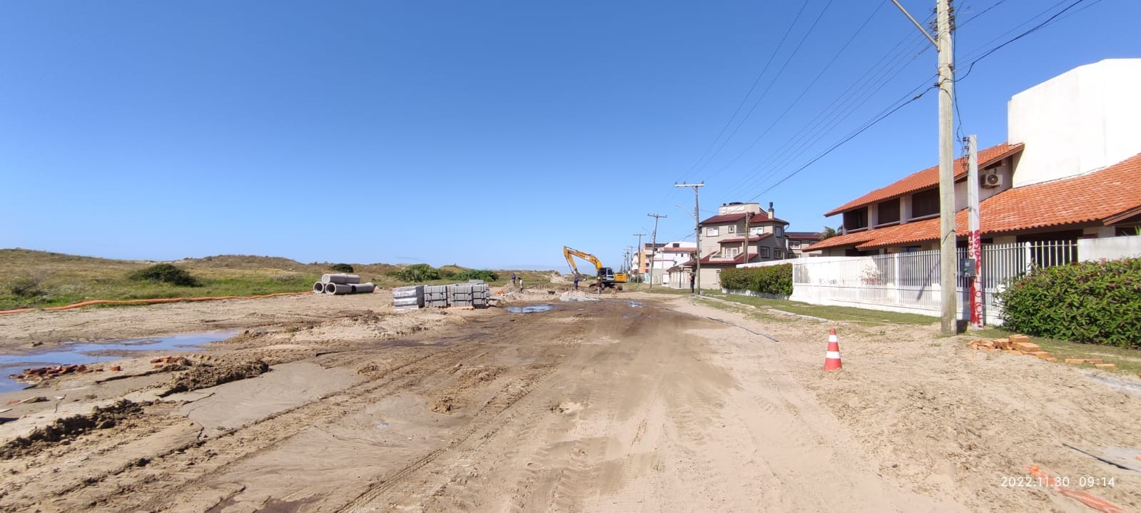 FOTOS: 90% da drenagem da obra de revitalização da Av. Beira Mar já foi concluída 
