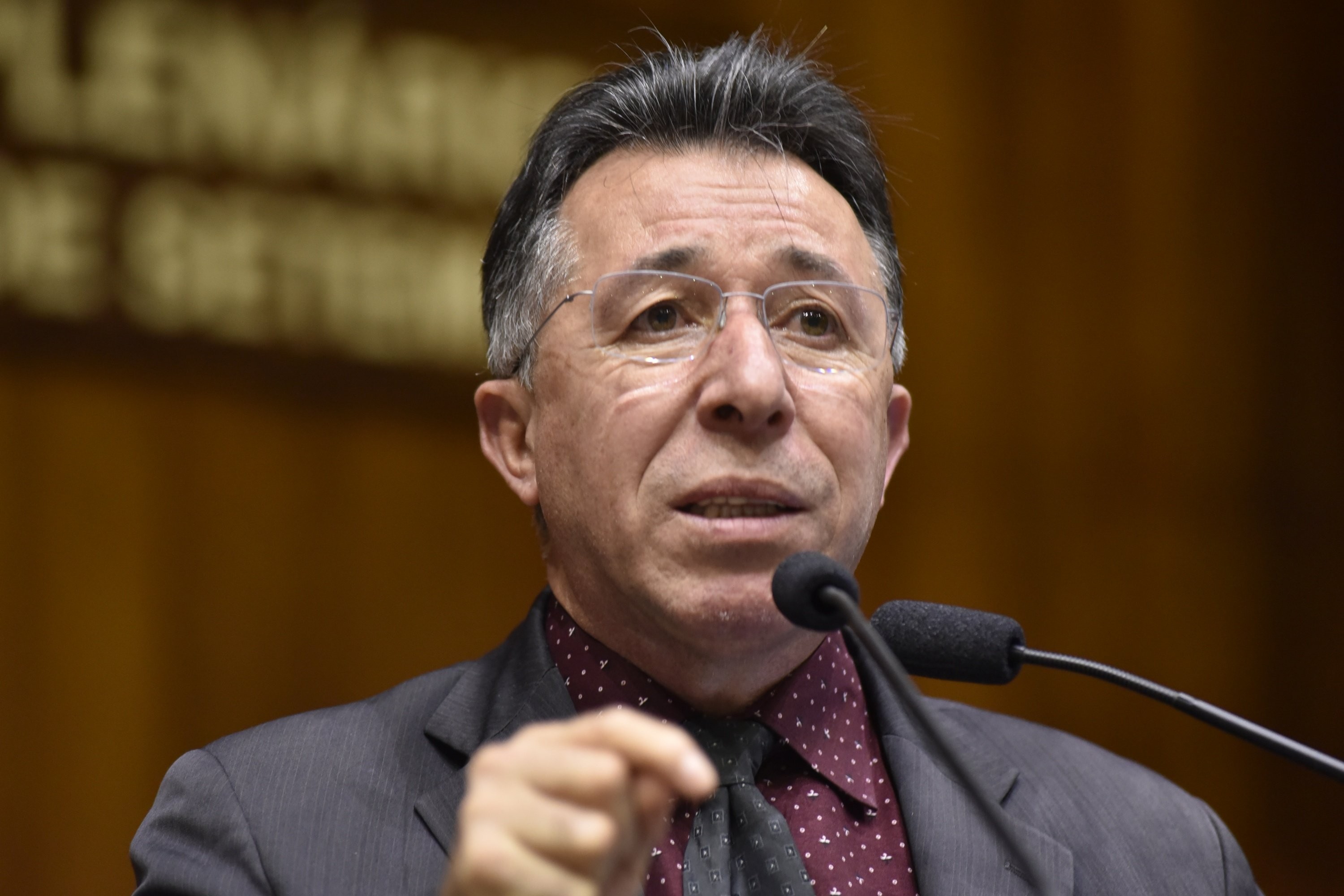 Presidente da Assembleia assume o Estado no próximo domingo (11)