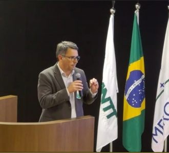 Em Brasília, prefeito Fábio Branco contesta modelo da ANTT que prevê mais três pedágios na Região Sul