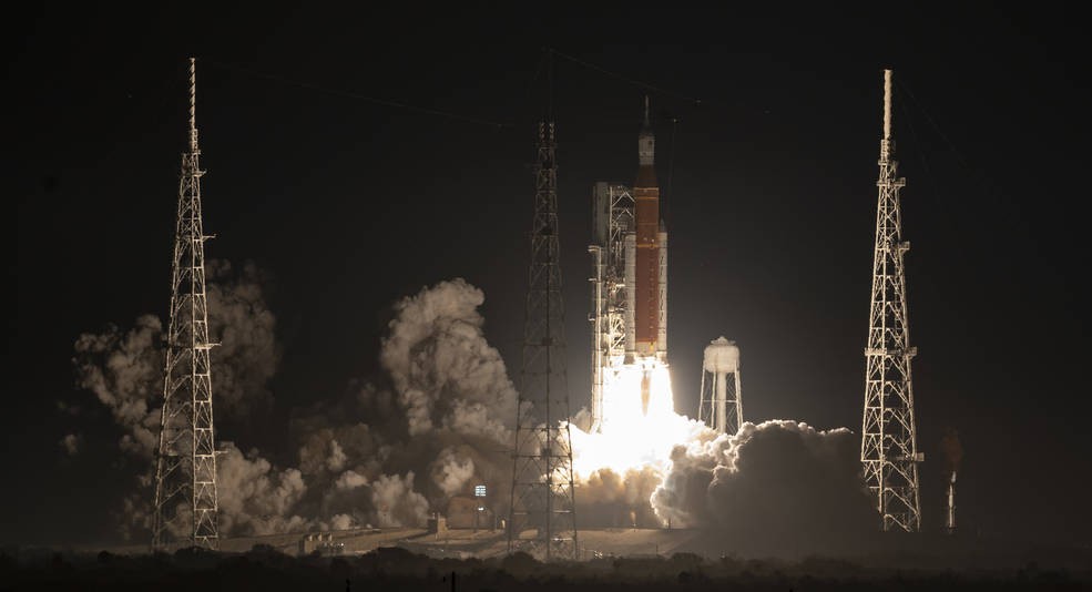 Decolar! Megafoguete Artemis I da NASA lança Orion para a Lua