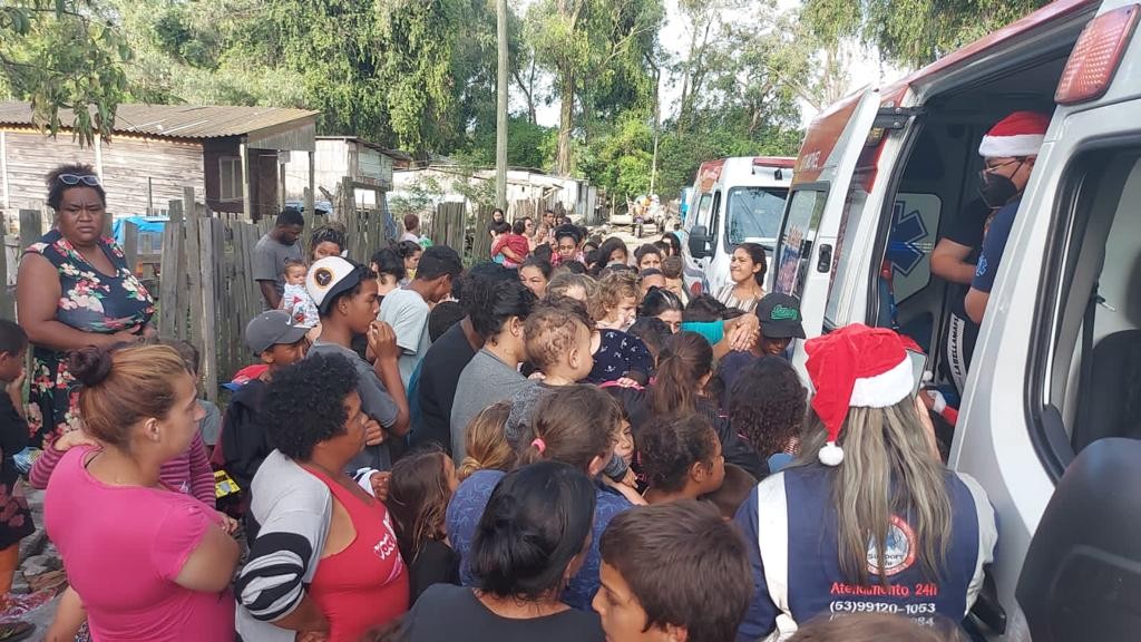 Fotos: empresa de Rio Grande realiza entrega de mais de 700 brinquedos para crianças em vulnerabilidade social 