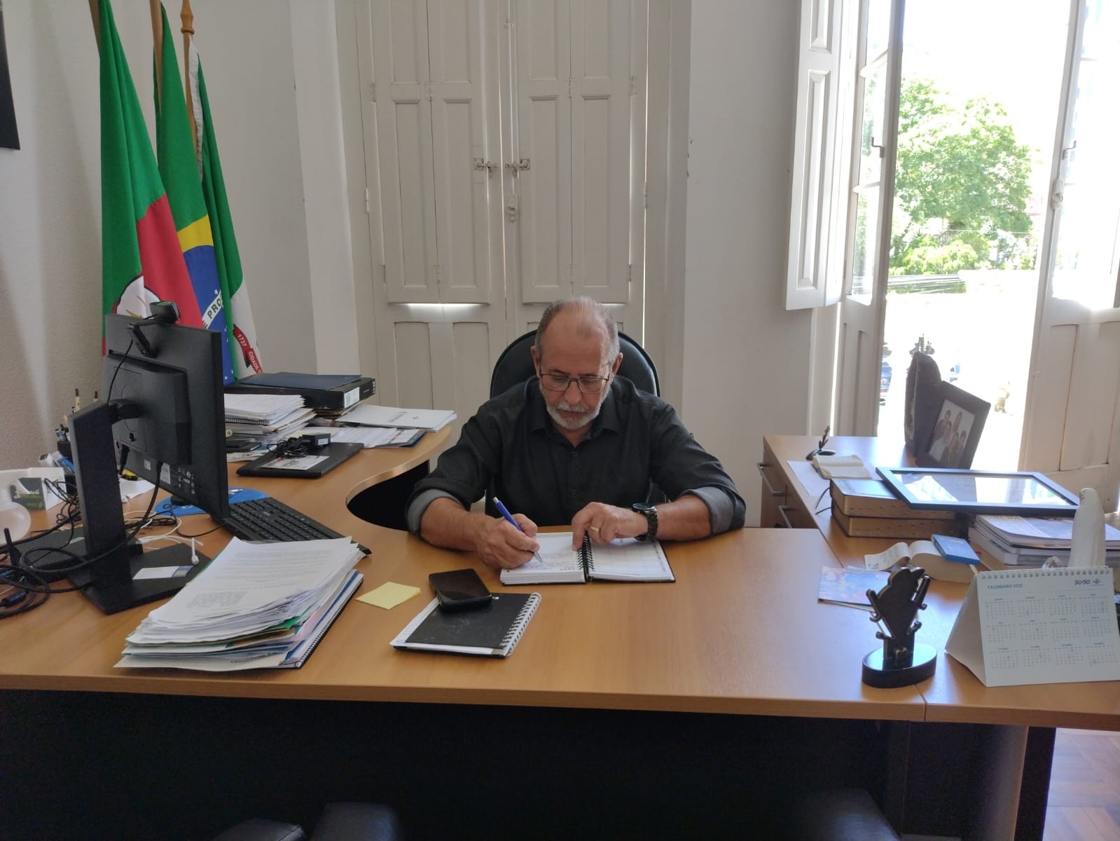 Vereador Paulo Roldão (Republicanos) assume interinamente a Prefeitura do Rio Grande