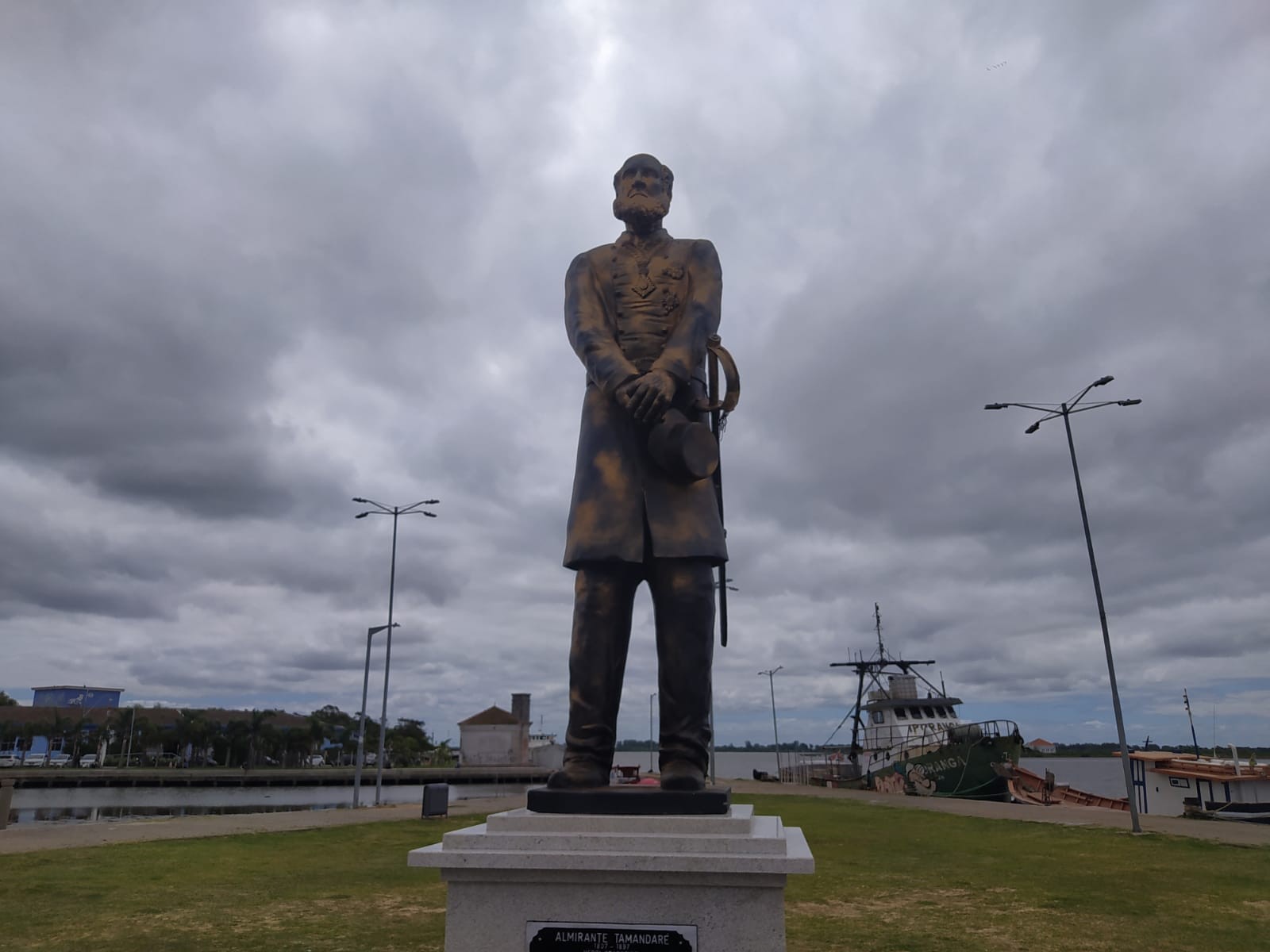 Monumento de Almirante Tamandaré será inaugurado no Rincão da Cebola, em Rio Grande