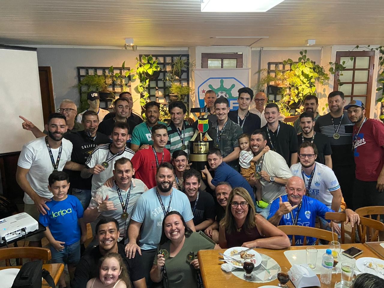 URF realiza jantar comemorativo em alusão à conquista da Série Bronze de futsal