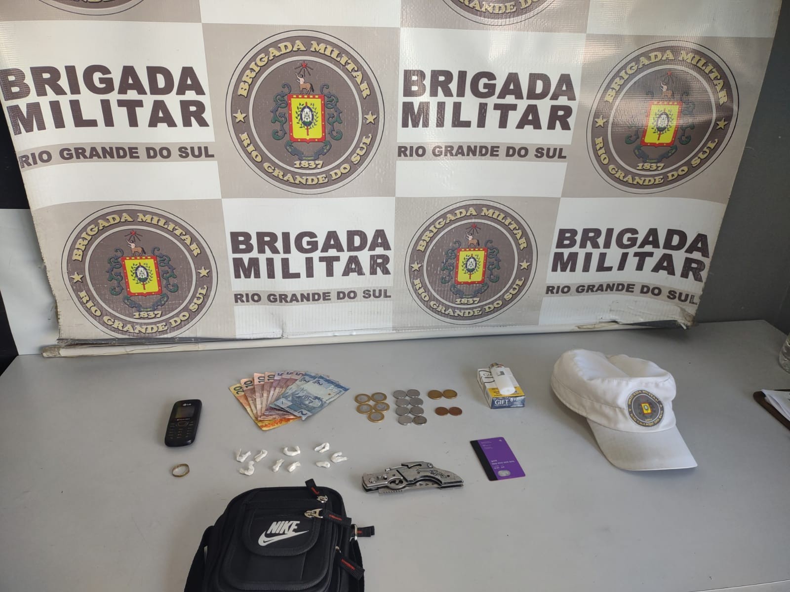 Homem de 42 anos é preso por tráfico de drogas em Rio Grande
