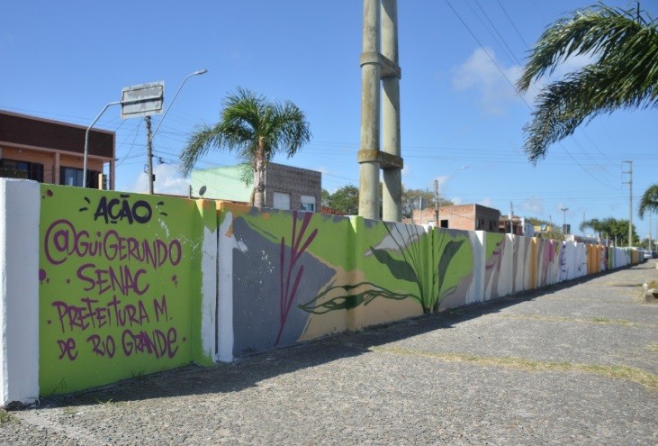 Do Grafite ao Muralismo: adolescentes que revitalizaram canalete da Salgado Filho se formam em curso artístico