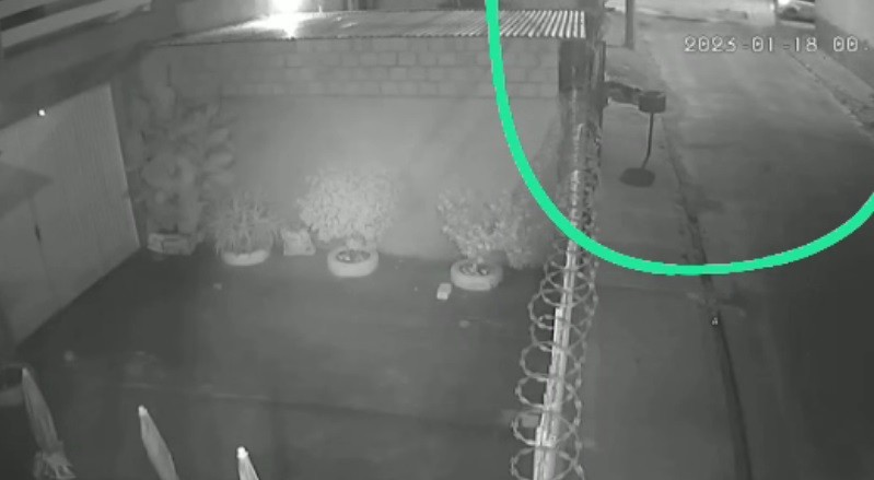VÍDEO: Homem agride e atropela ex-namorada no bairro Cohab II, em Rio Grande