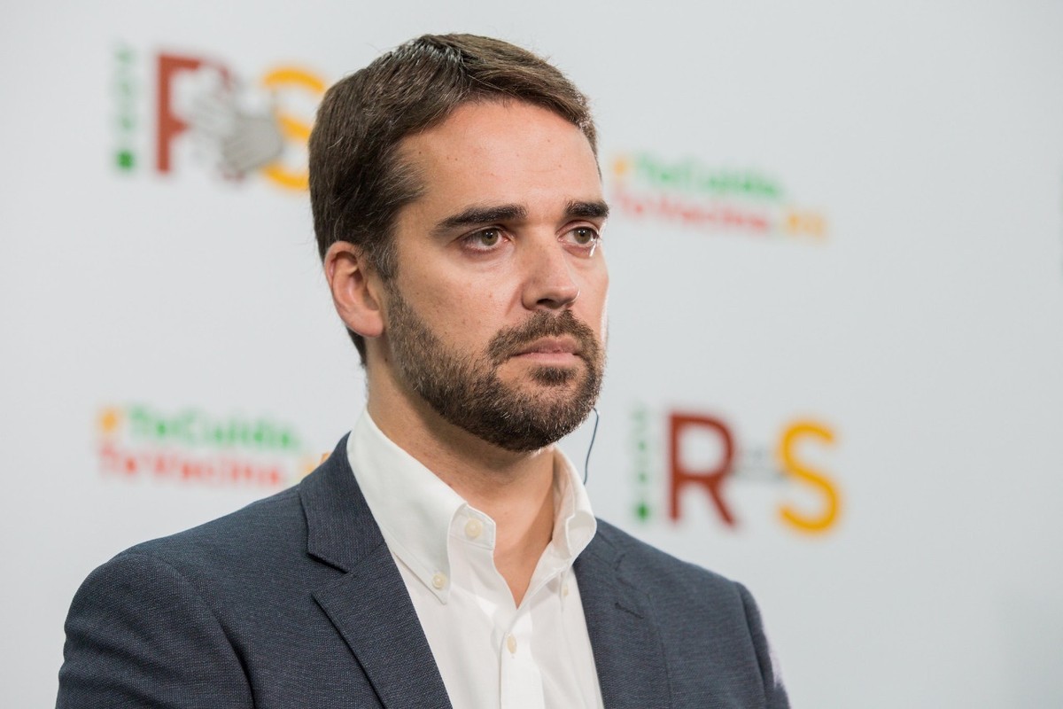 Eduardo Leite chama invasão em Brasília de barbárie e diz que RS está pronto para dar respostas firmes