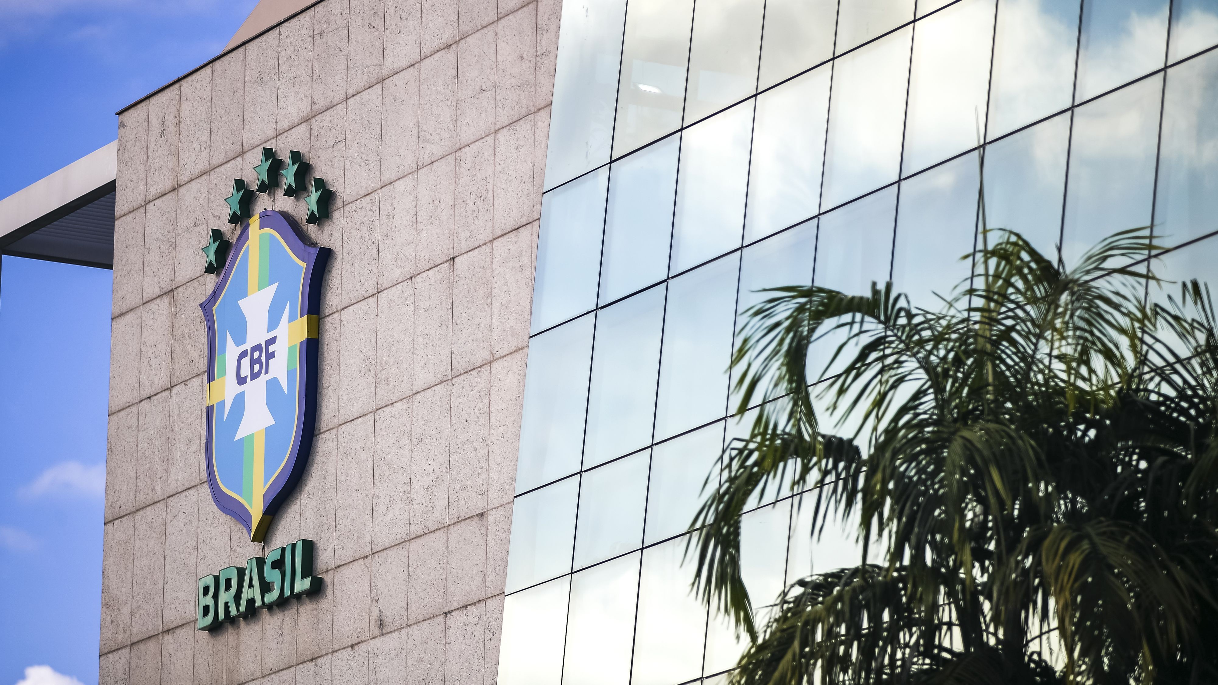 CBF define nova regra para jogadores estrangeiros 