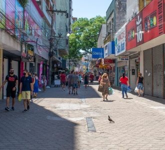 Saiba o que vai funcionar na segunda-feira (20) e terça-feira (21) de carnaval
