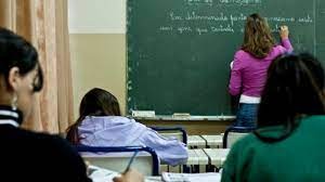 Mais de 780 mil alunos começam o ano letivo na rede estadual nesta quinta-feira (23)