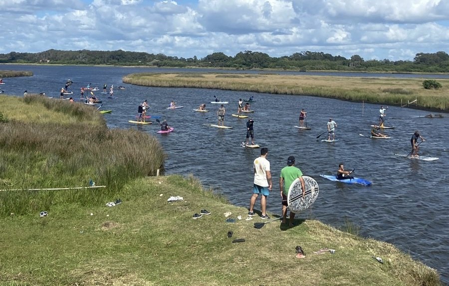 Segunda edição da "Remada de Abraço na APA da Lagoa Verde" acontece neste domingo (26) em Rio Grande