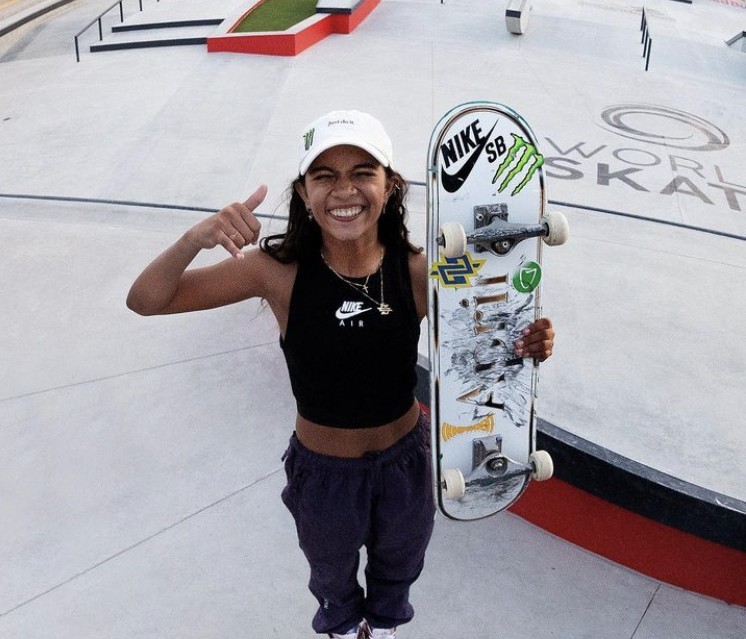 Rayssa Leal conquista o mundial de skate street 