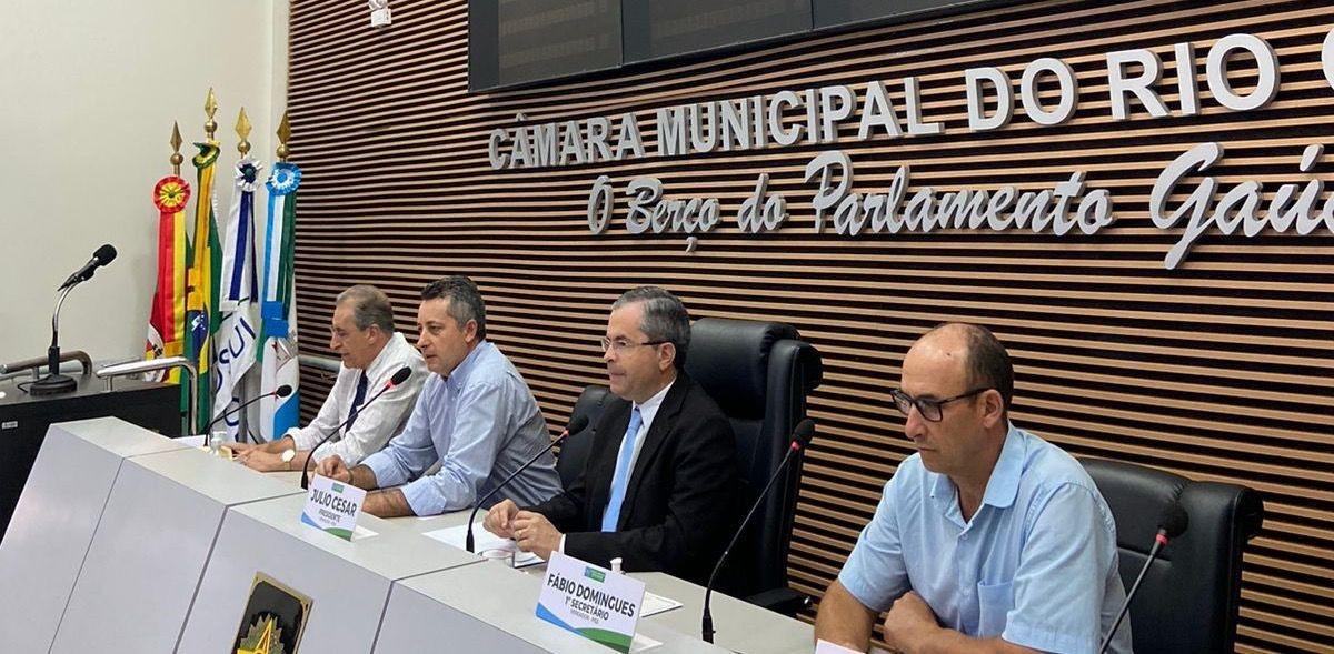 Festimar é apresentada aos vereadores na Câmara Municipal do Rio Grande