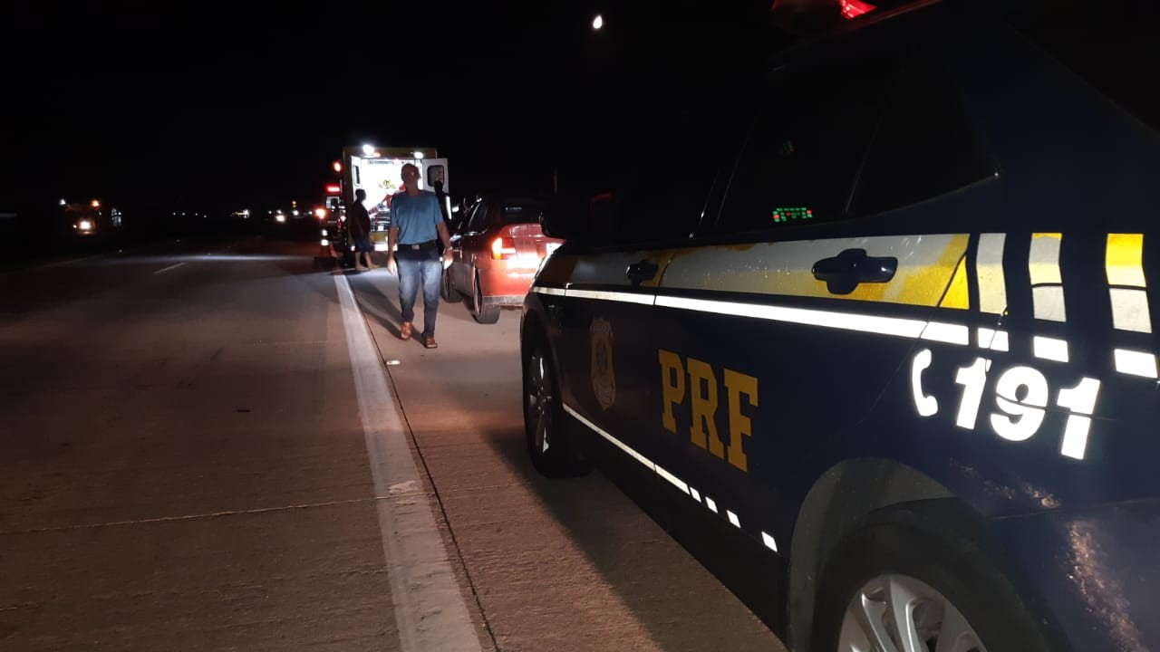 Dois jovens ficam feridos em acidente na BR-392 em Rio Grande