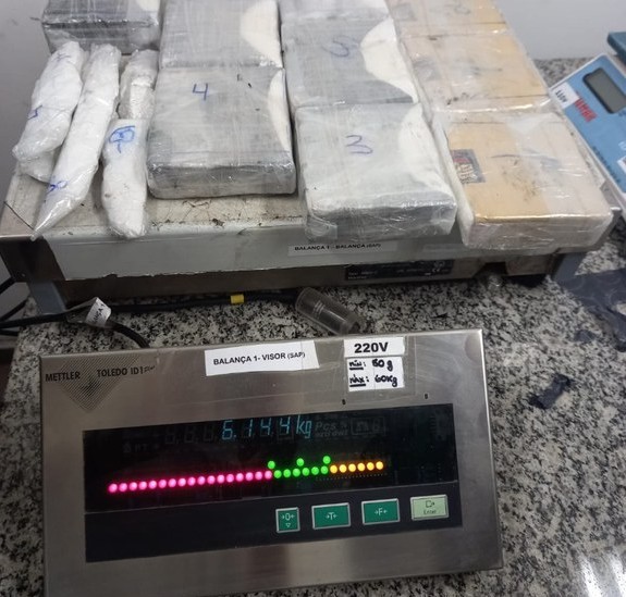 PF apreende 6 kg de cocaína no Aeroporto Internacional de Porto Alegre